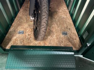 XPanda BikeStore with rolding ramp